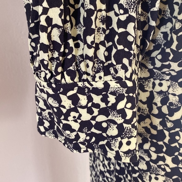 Ganni Wrap Midi Dress - Picture 3 of 14